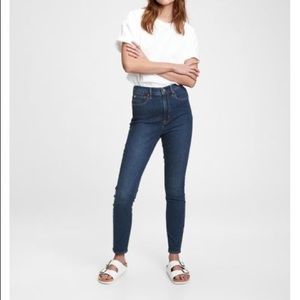 Gap High Rise True Skinny Ankle Jean in Dark Indigo